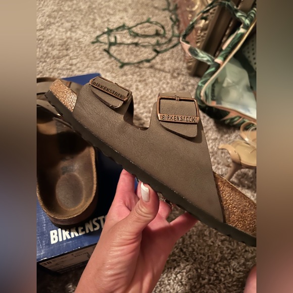 Birkenstock’s slides - Picture 4 of 9